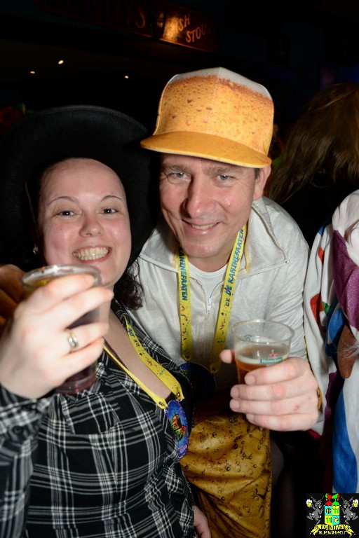 ../Images/Carnavals vrijdagavond in VdG 256.jpg